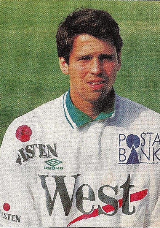 Teljes méret 540 × 768 pixel